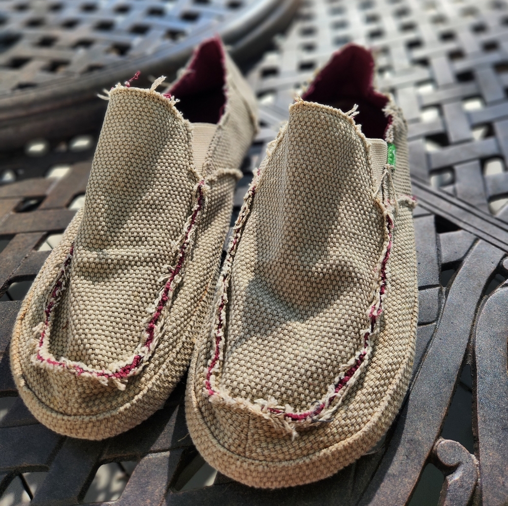 Sanuk Sidewalk Surfer